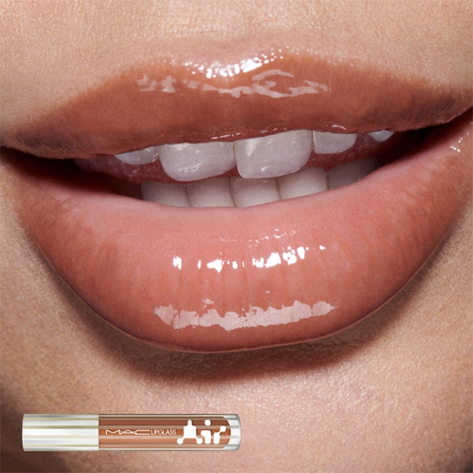 MACXIMAL MATTE LIPSTICK IN RUBY WOO