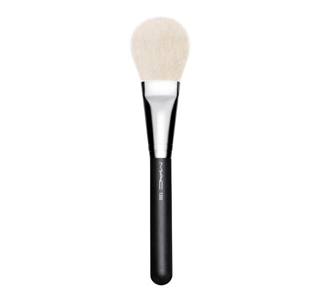 135s Large Flat Powder Brush Mac Cosmetics South Africa